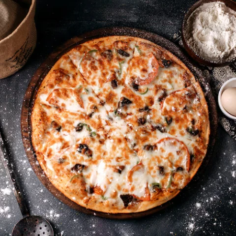 Neapolitan Brick Oven Pizza – 12-inch, Thin Crust, Buffalo Mozzarella, Basil, Wood-Fired