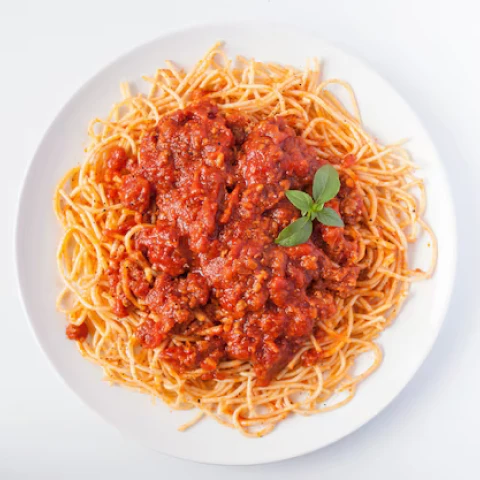 Classic Spaghetti Carbonara – Al Dente Spaghetti, Pancetta, Creamy Parmesan Sauce